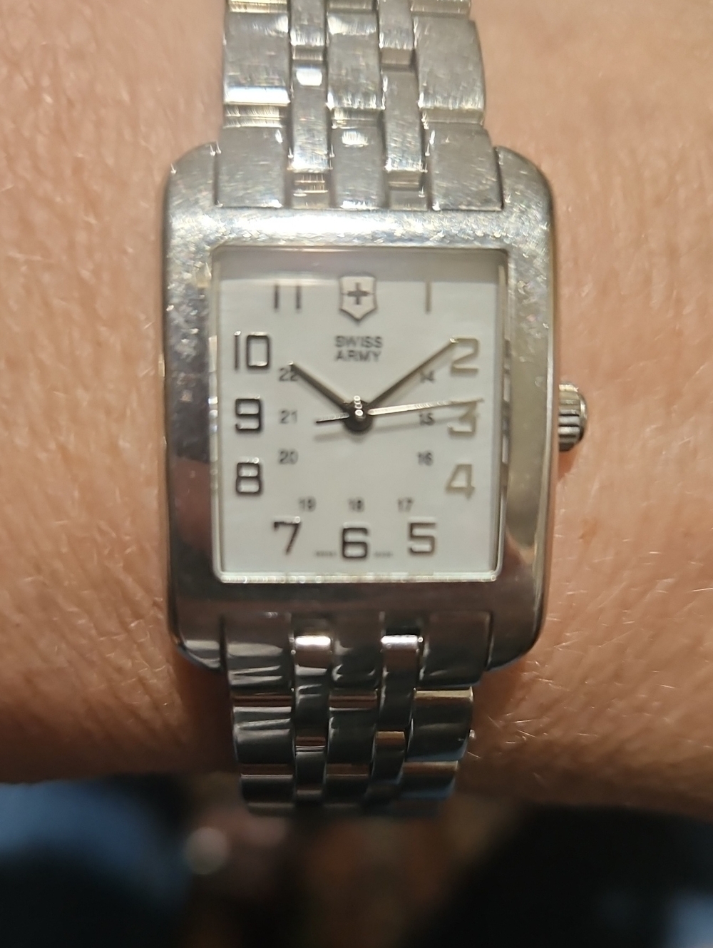 Victorinox Swiss Army Alliance Stainless Steel Watch # 24181